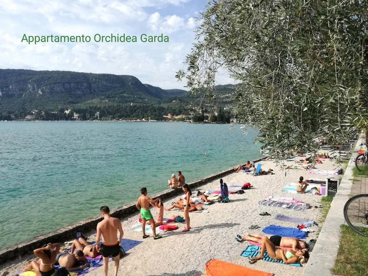 Apartment Appartamento Orchidea Garda Garda