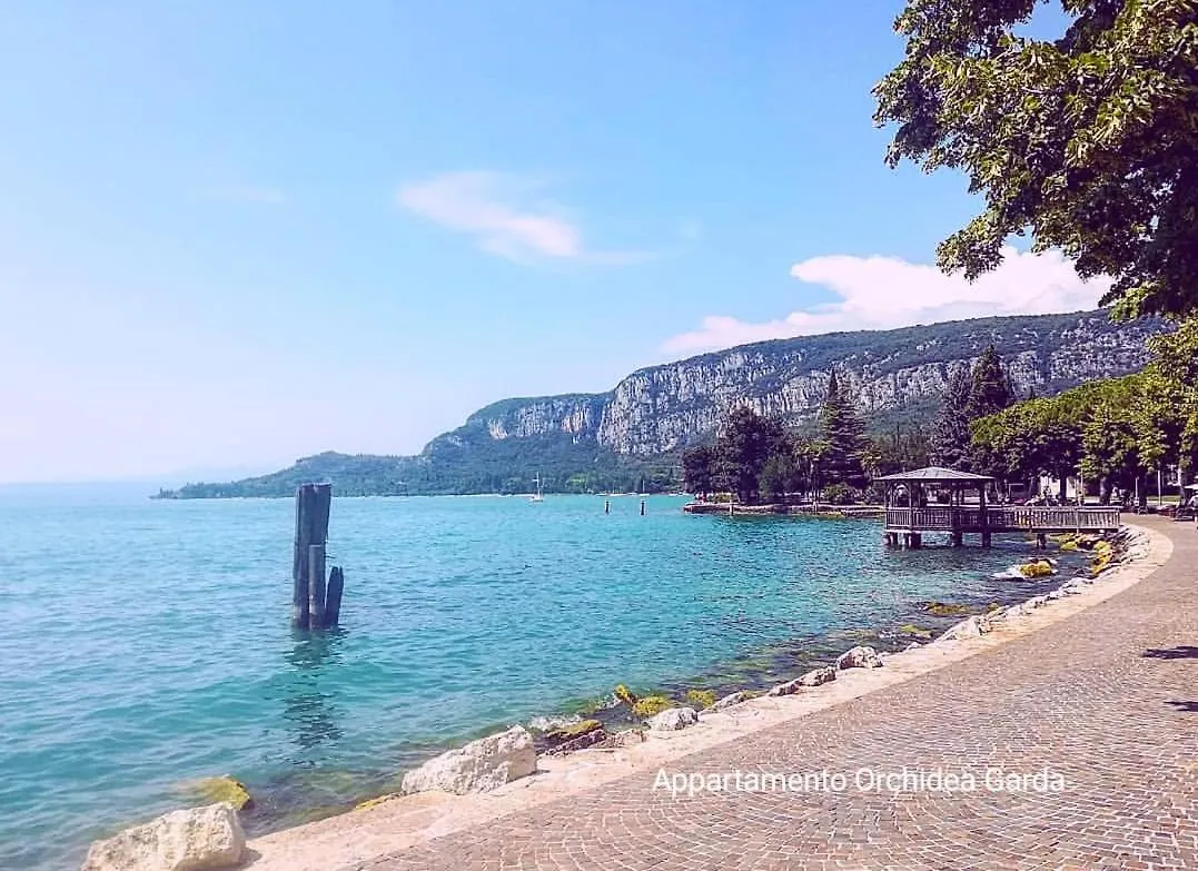 Apartment Appartamento Orchidea Garda Garda