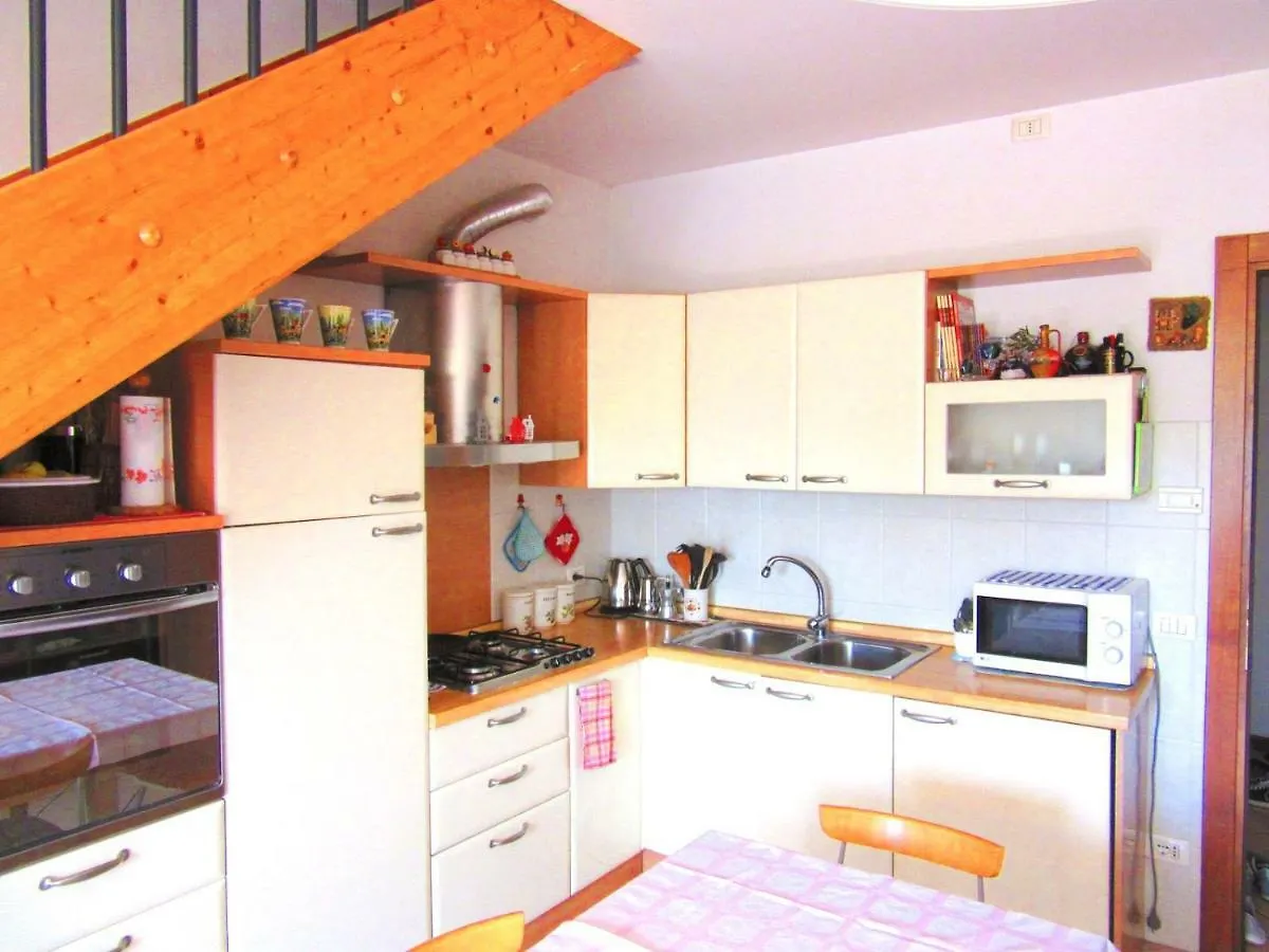 Apartment Appartamento Orchidea Garda Garda